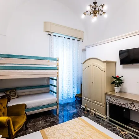 Palazzo Dei Don Bed & Breakfast Racale