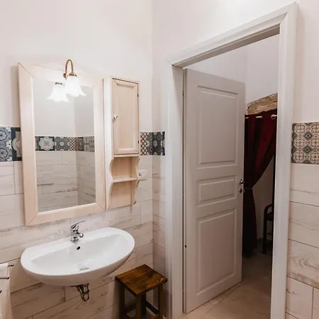 Bed & Breakfast Palazzo Dei Don *